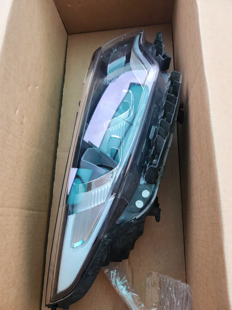 K5자동차 헤드라이트 RH중고에요