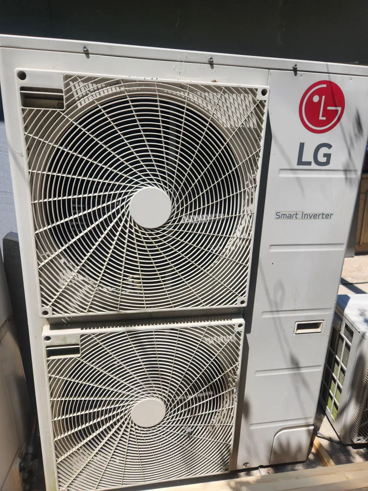 에어컨 중고로 내놓습니다!