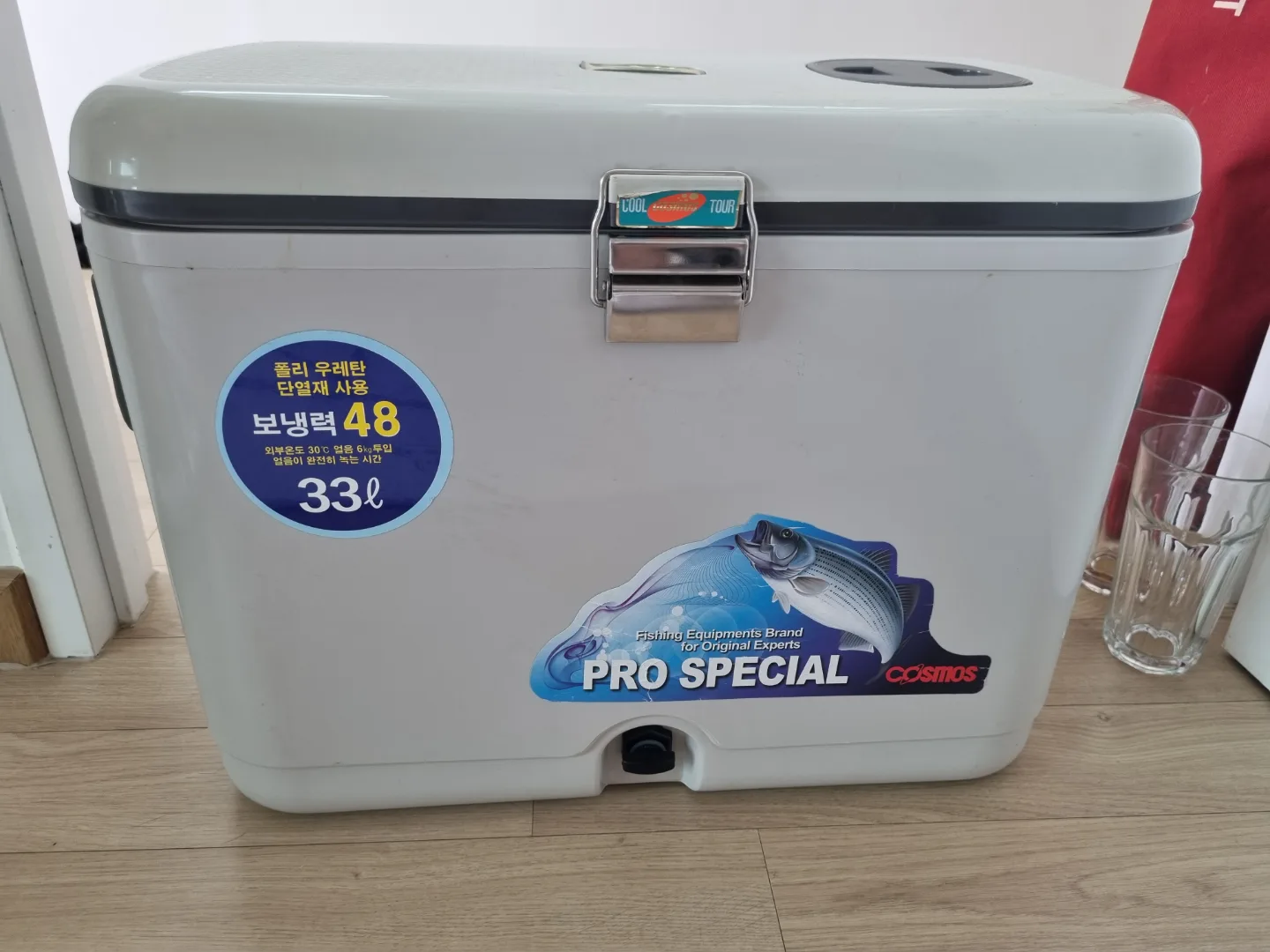 코스모스 프로 스페셜 33L 아이스박스