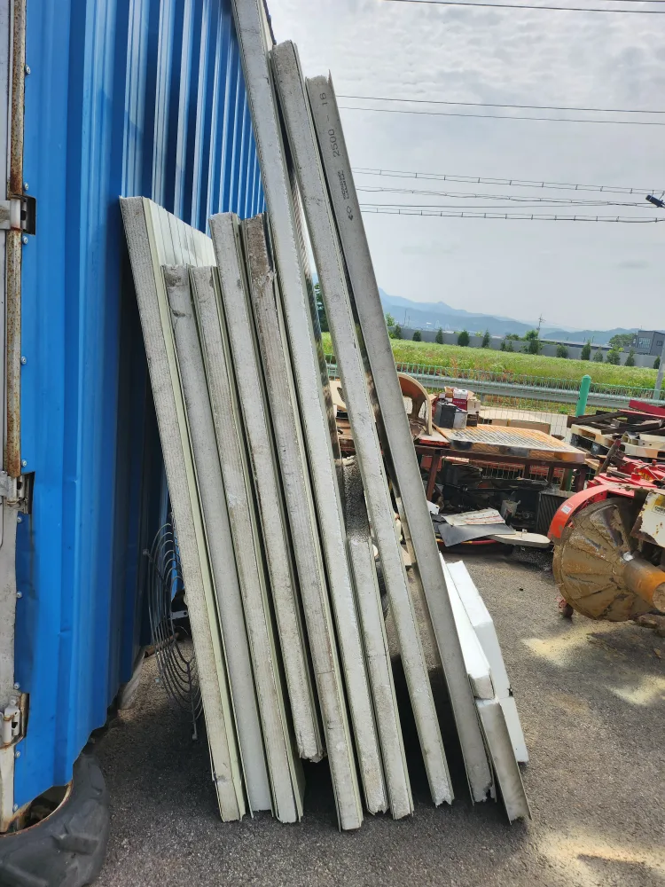 중고 샌드위치 패널