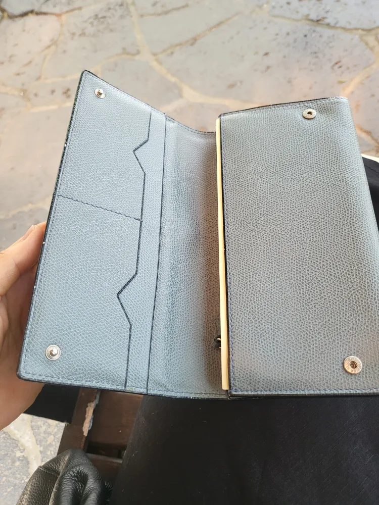 발렉스트라 페일블루 장지갑