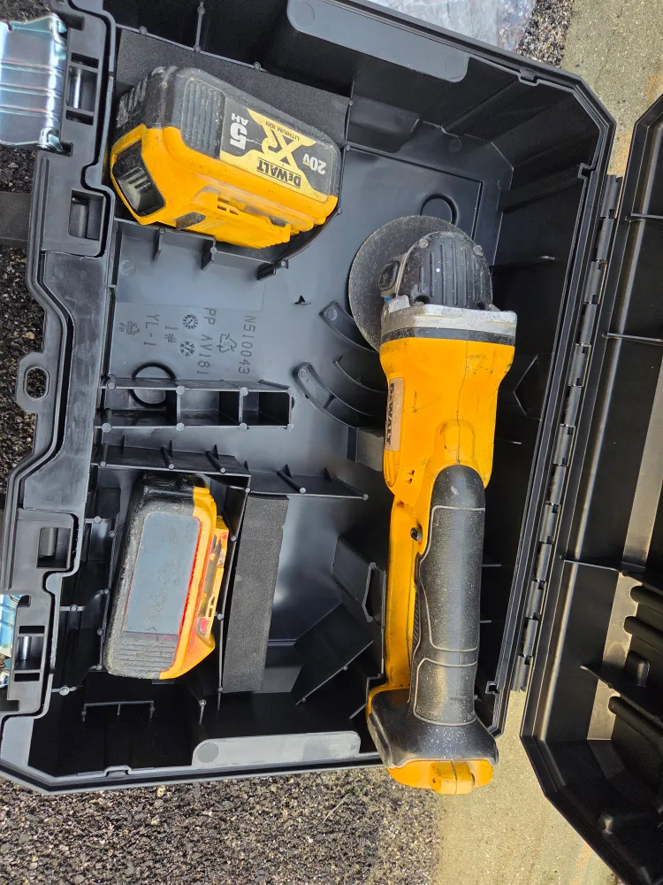 디월트 DCG412 앵글 그라인더중고