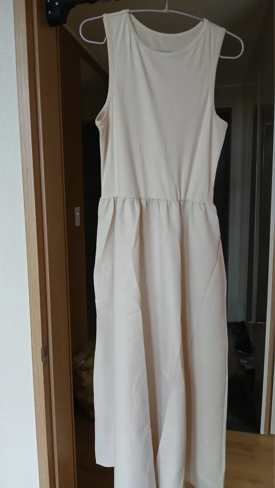 여름 몽땅 정리! 민소매 롱원피스 새상품!