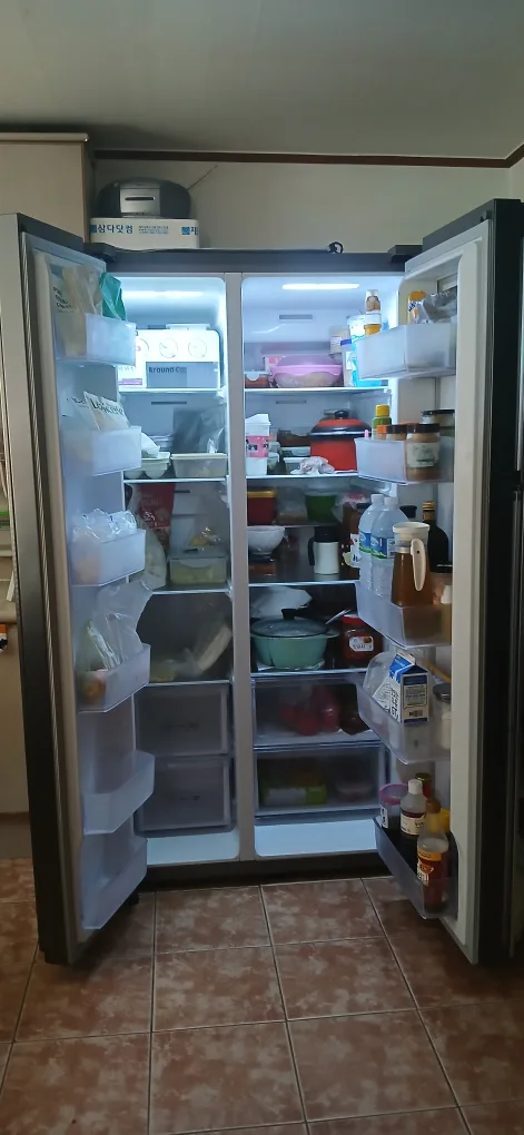 삼성 양문형 냉장고ㅡ831리터
