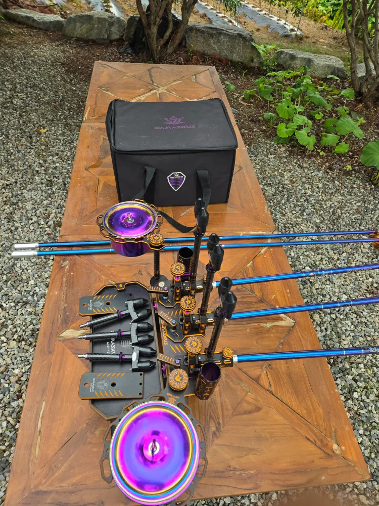 다마스쿠스 3단 받침틀