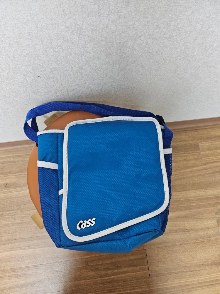 Cass 맥주 아이스백