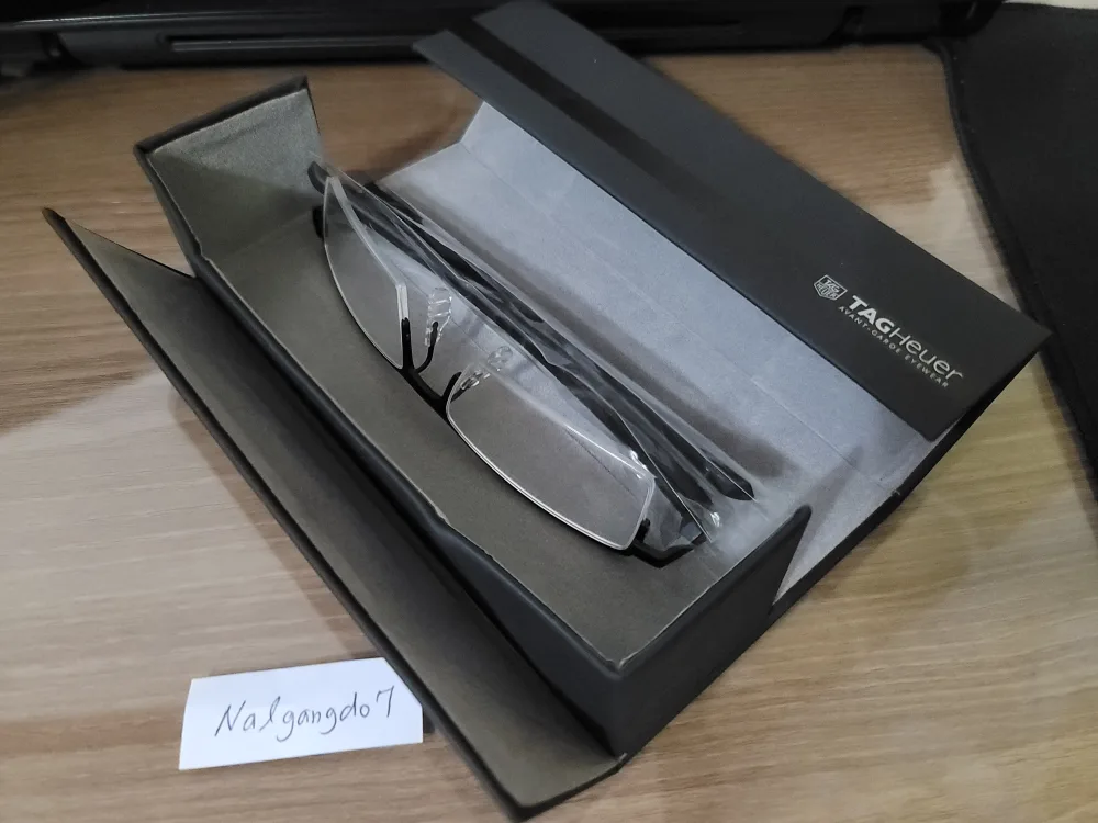 태그호이어 반무테 안경테 TAG-0822-001