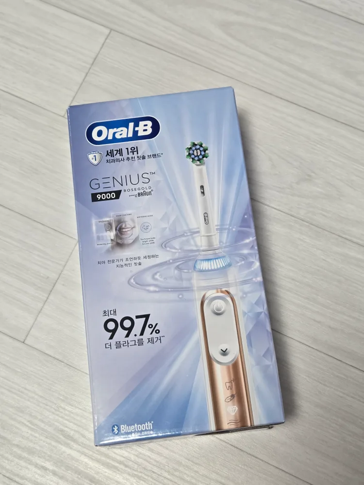 오랄비 전동칫솔 새상품 / 지니어스9000