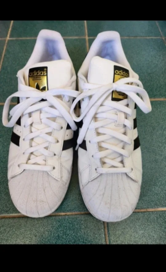 아디다스 슈퍼스타 흰검 265