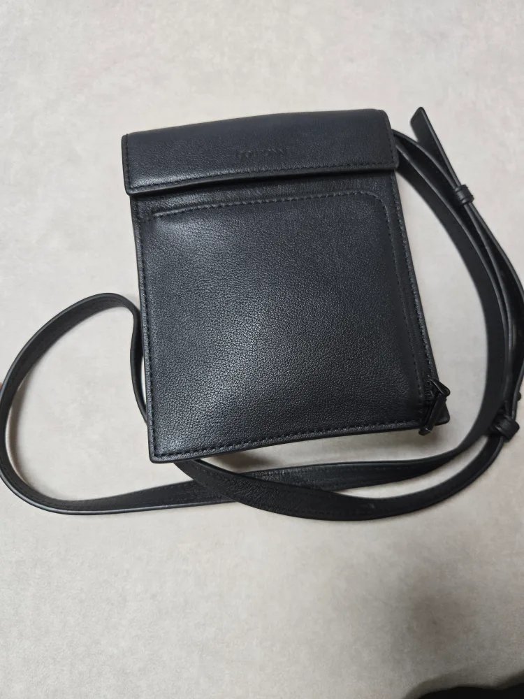 쿠론 르스모킹 미니 크로스백