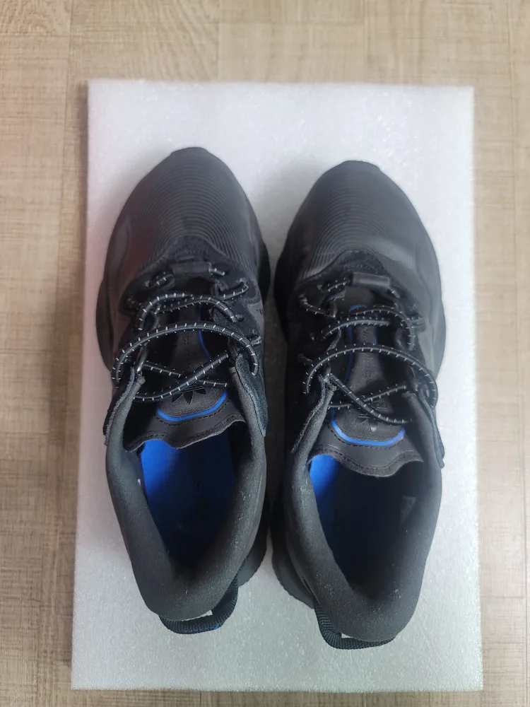 아디다스 오즈위고 260 블랙