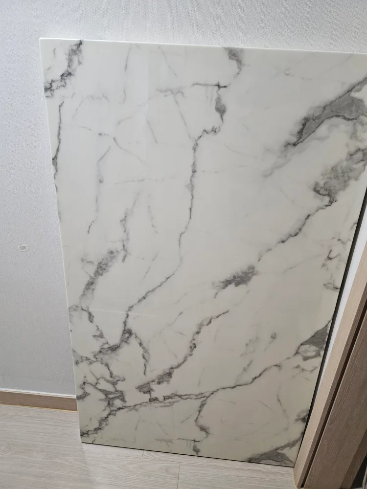 브로슈 4인 대리석 식탁 중고