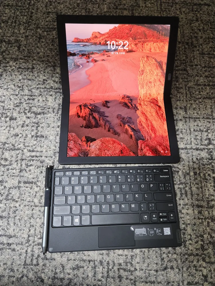 Lenovo ThinkPad X1 Fold (거의 새것)