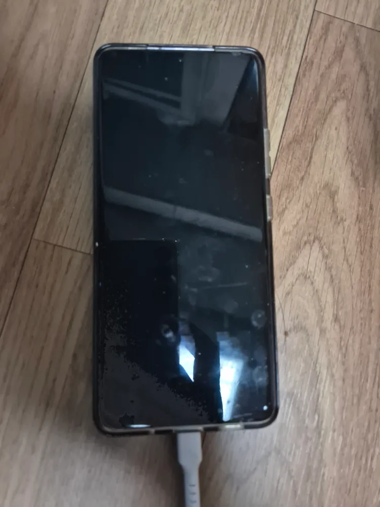 갤럭시 퀀텀2 중고 라벤더