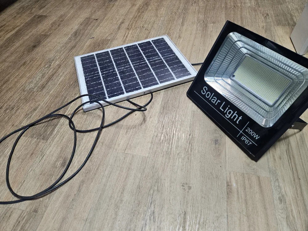 태양광 LED 조명 200W