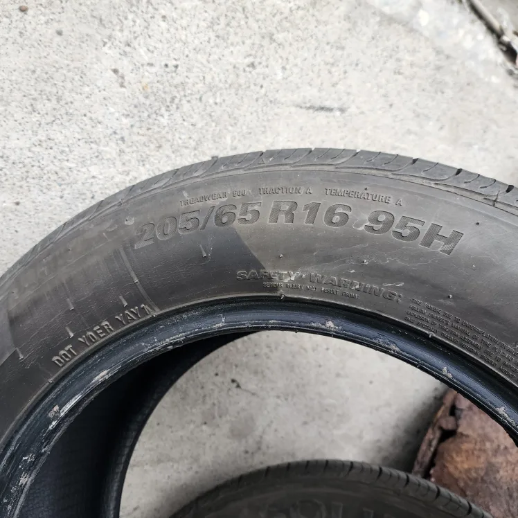 중고 타이어 205 65 16