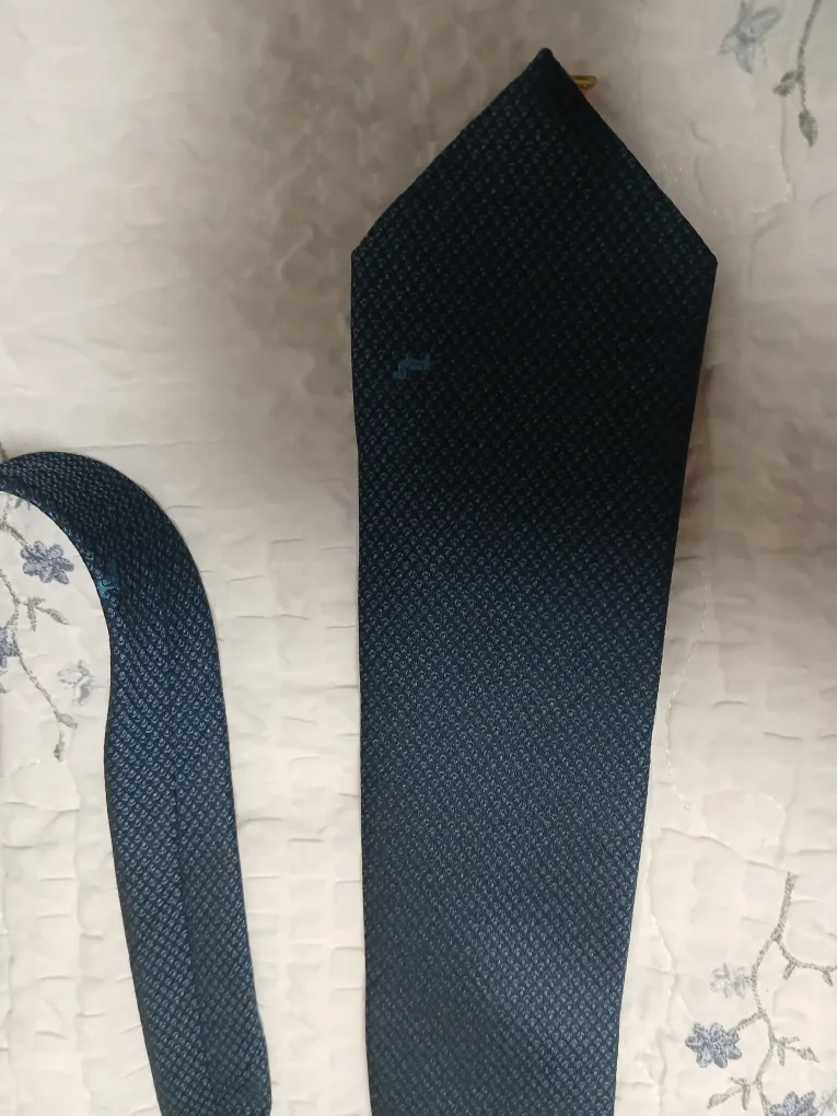 닥스 네이비 넥타이(중고)