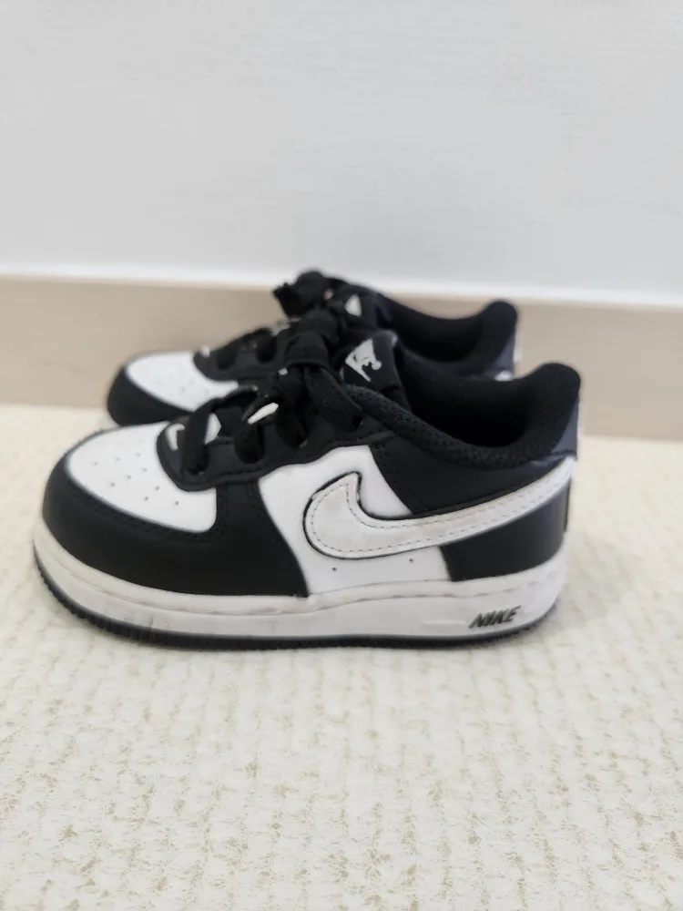 나이키 운동화 130 (포스1)