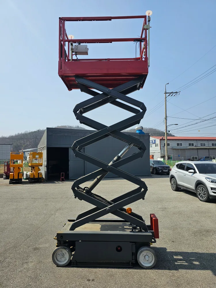 중고 스카이잭 고소작업대 판매