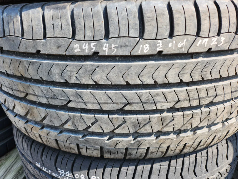 2454518  굳이어 중고 1개