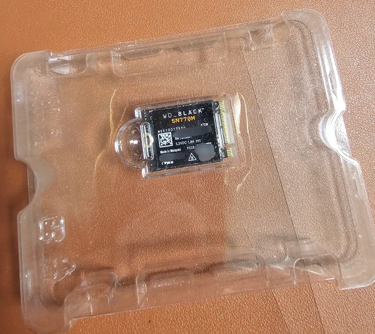 WD Black SN770M 1TB SSD 새상품 (패키징x)