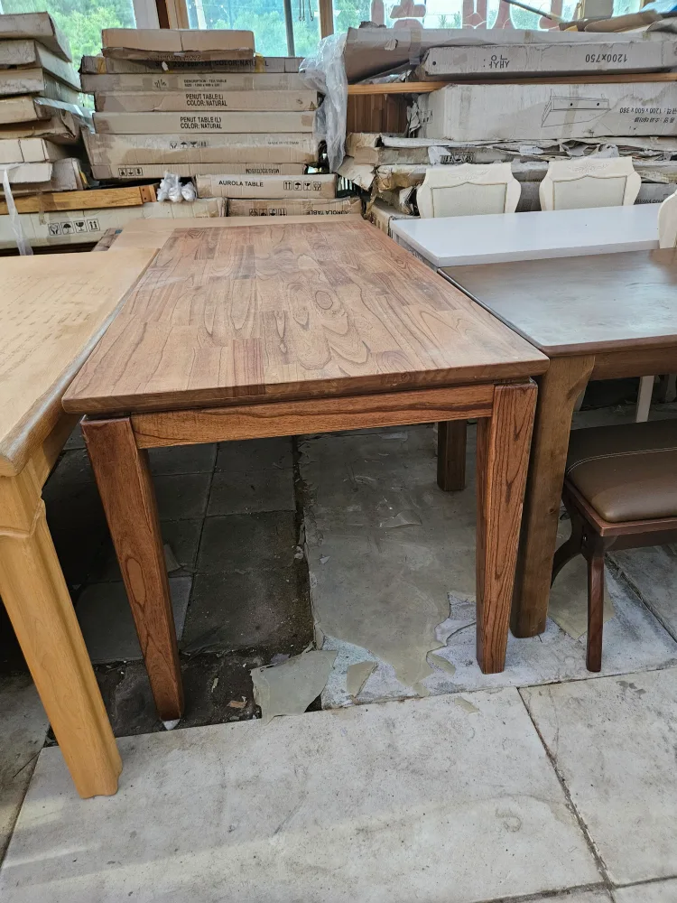 아우로라 원목 테이블6인중고아님