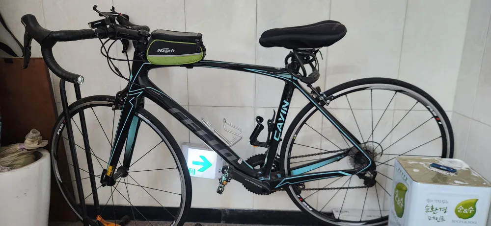 첼로 케인 로드 자전거 팝니다