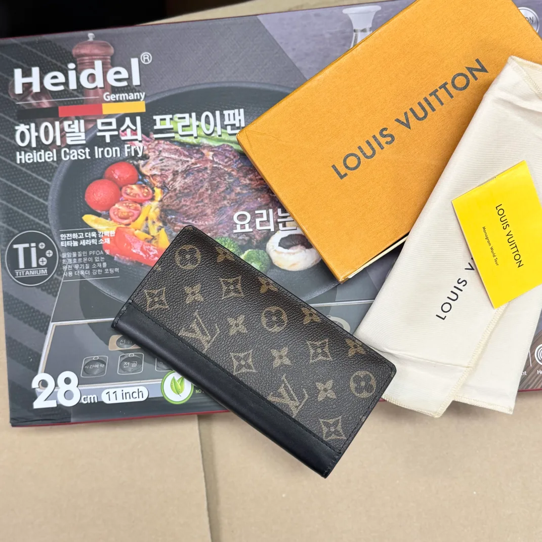 남자 루이비통 장지갑 새 상품