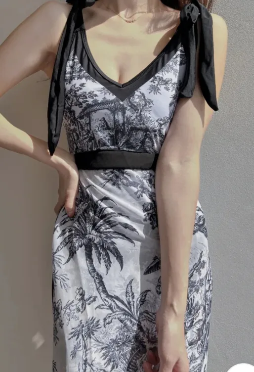 새상품) 디올 디자인 원피스 모노키니 투피스 수영복 래쉬가드 커버업 빅사이즈 호텔 휴가 휴양 아그넬