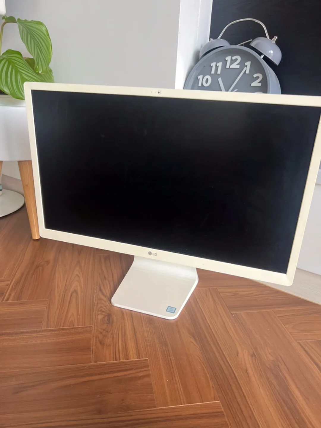 LG 24인치 성능좋은 올인원 일체형 컴퓨터