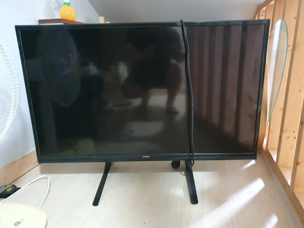 프리즘 중고 TV 팝니다.