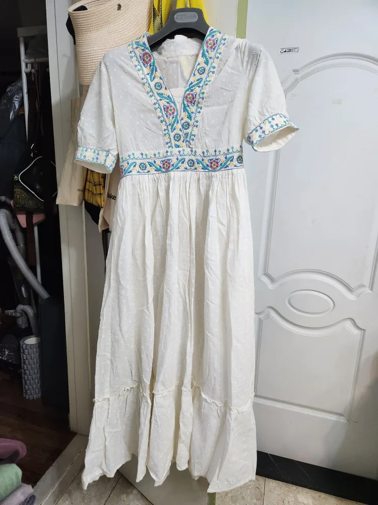 화이트 롱 원피스