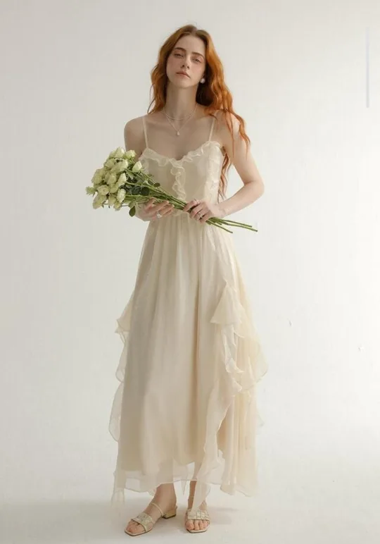 신스덴 이블린 러플 나시 원피스