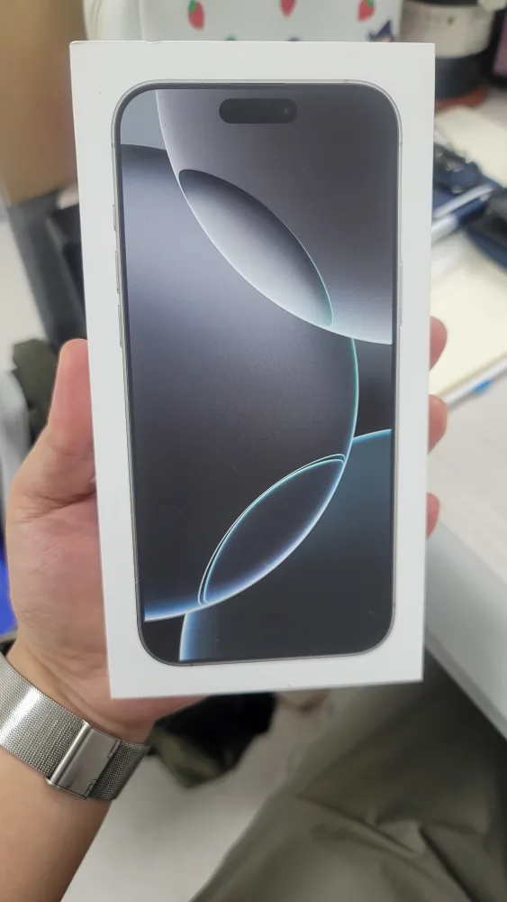 아이폰 16 프로 맥스 화이트 티타늄 512GB 미개봉 새상품 자급제