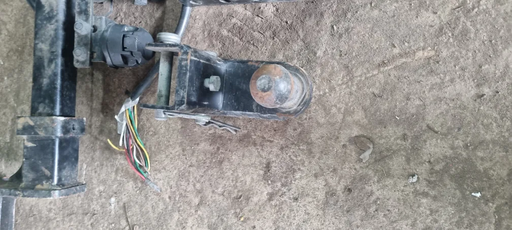 중고 트레일러 히치