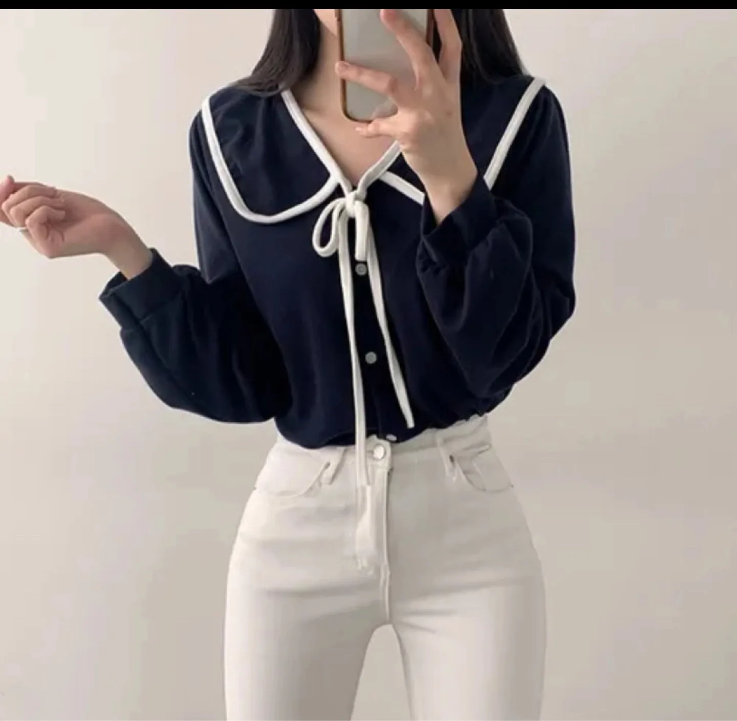 ✅중고✅에이블리 배색 리본 블라우스 FREE