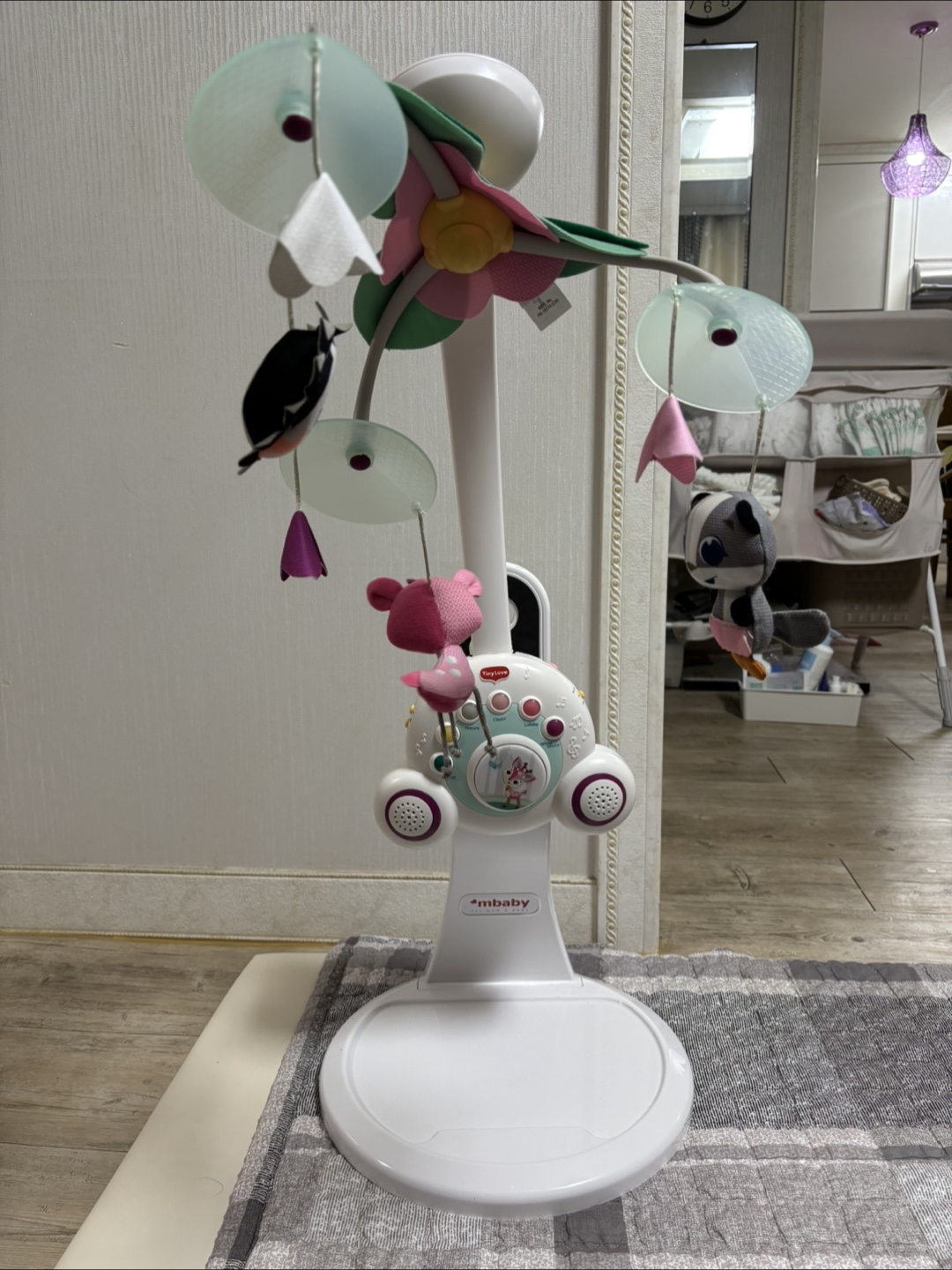 Youandsoap - 동생에게 선물할 공룡비누와 귀여운 핑크눈사람💕 아이들이게 비누만들기란 재미있는 놀이👍🏼 #mp캐릭터비누  #핑크눈사람 . . kakao / 유앤솝 | Facebook, image size:1080x1440