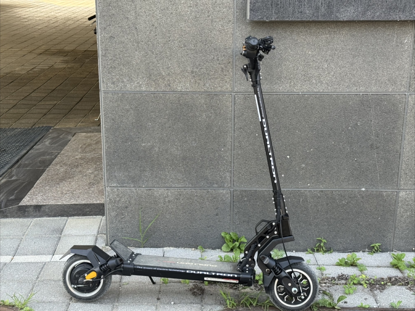 듀얼트론 미니 ex 전동 킥보드