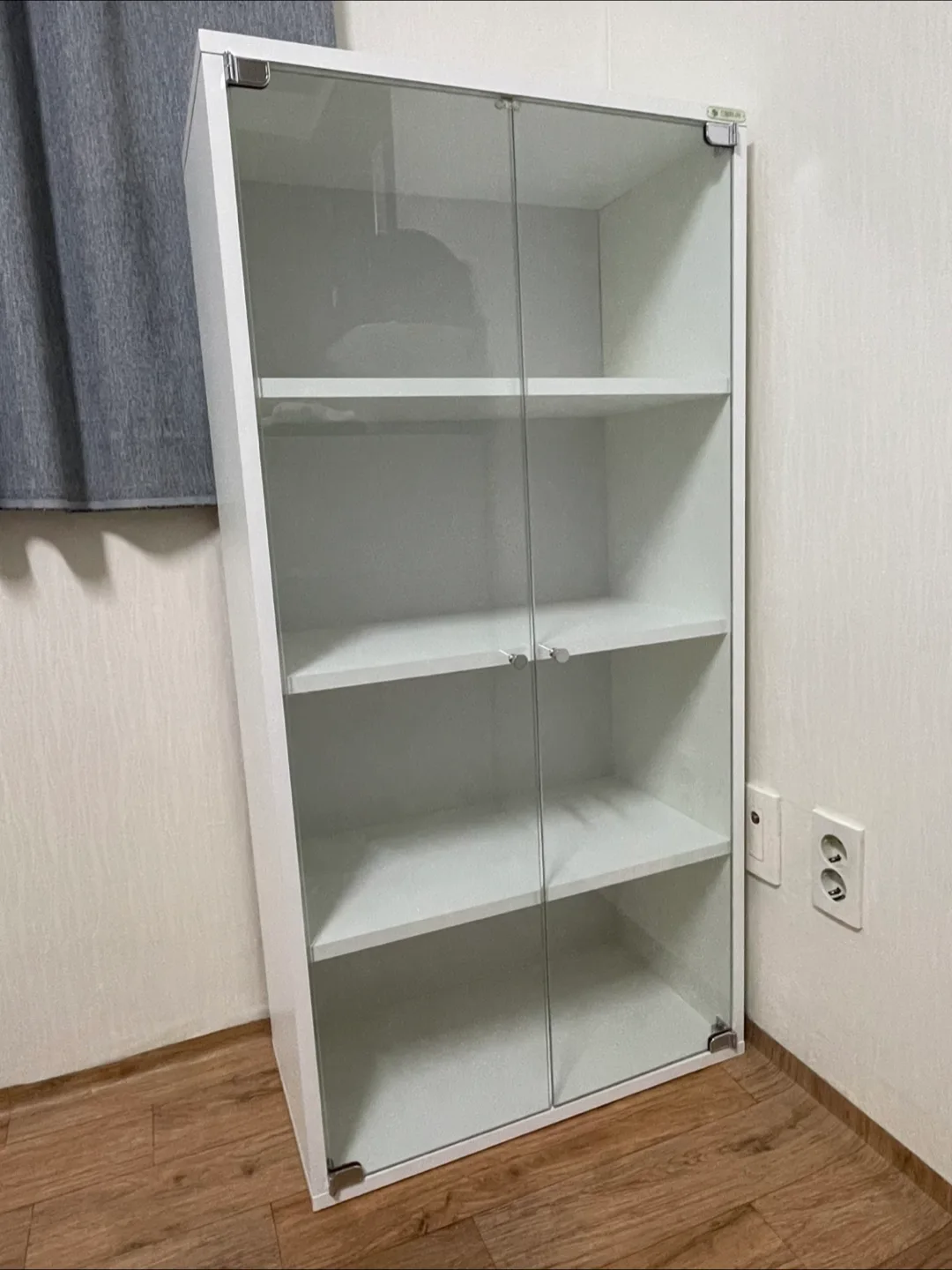 (중고) 유리문 장식장 책장 *상태 최상*