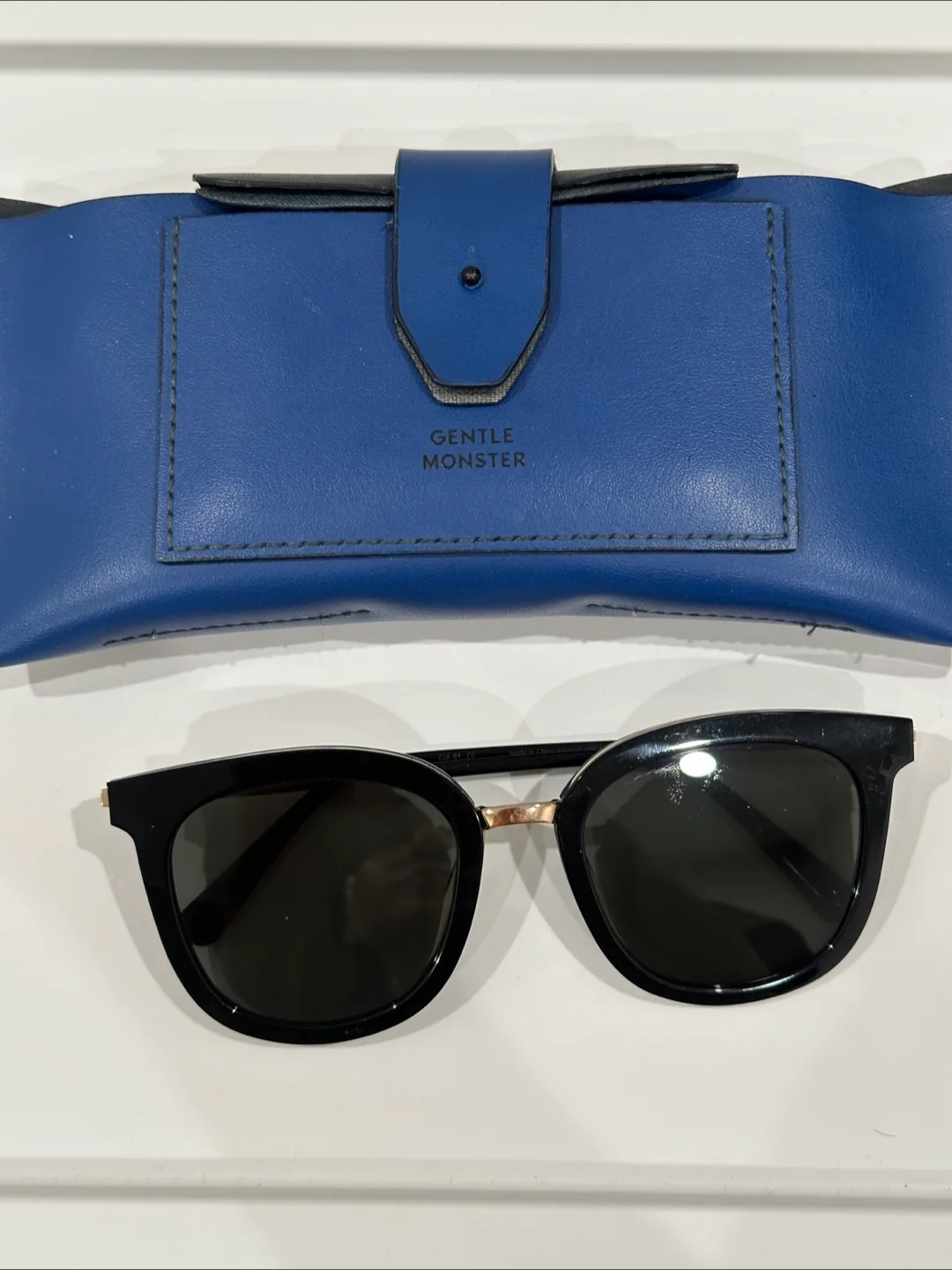 (정품)젠틀몬스터 SLOWSLOMLY 01 블랙