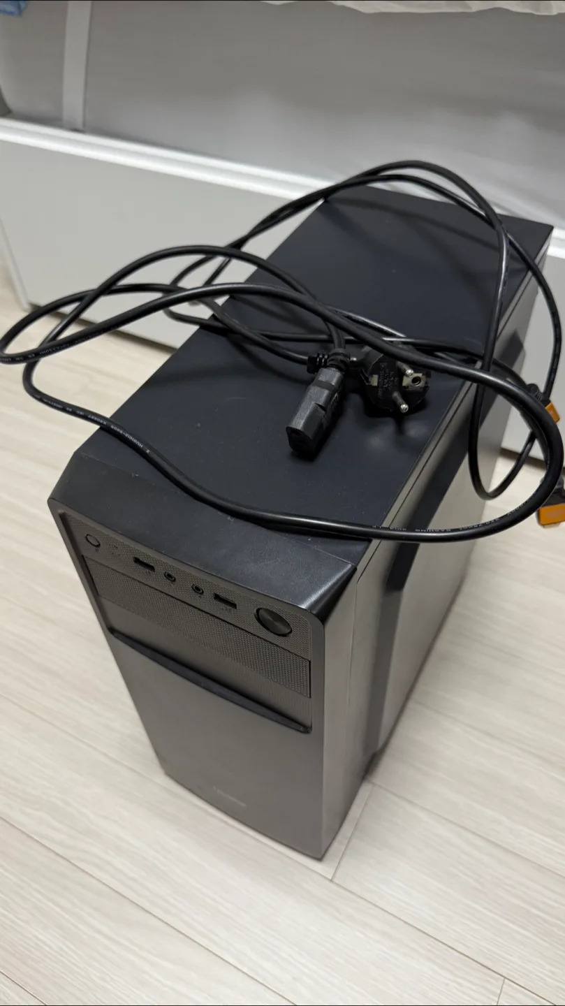 데스크탑 PC i5-2500 GTX760