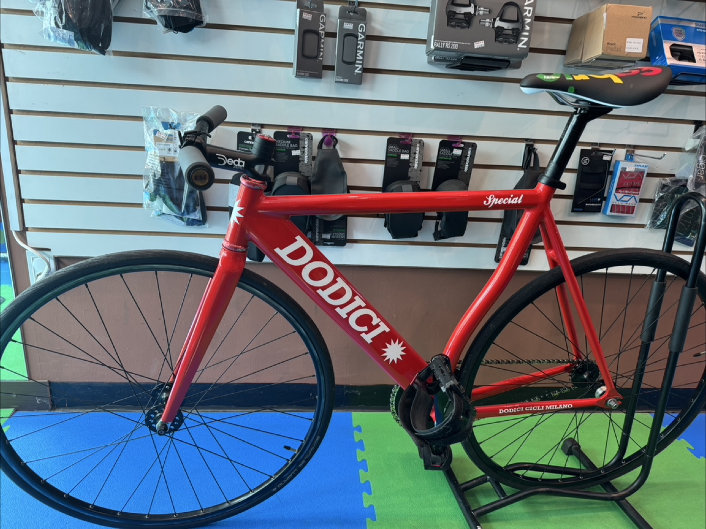 激レア DODICI ドディチ スペシャル S SIZE ミラノ ピスト 固定 Dodici