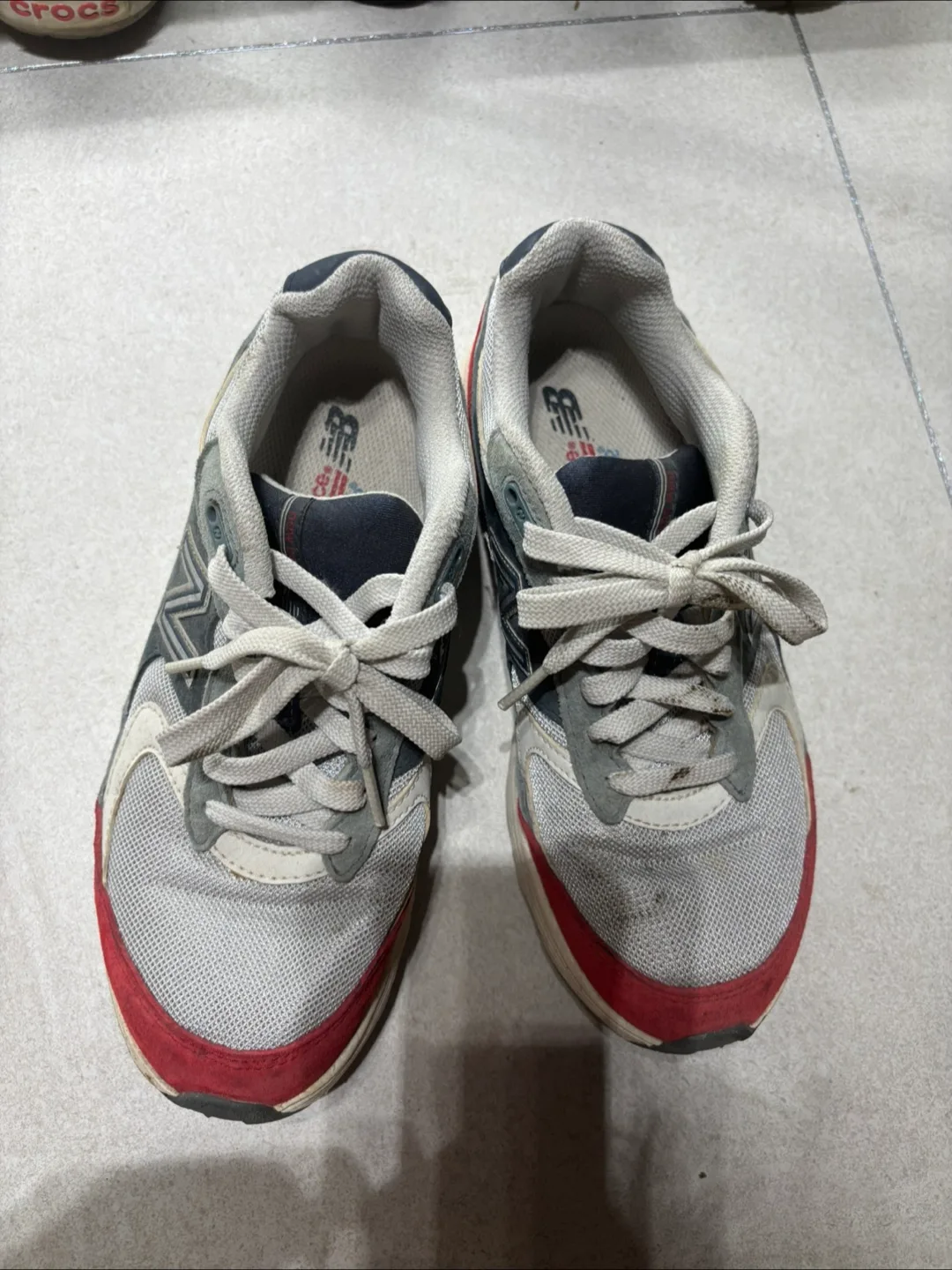 뉴발880 235mm 운동화