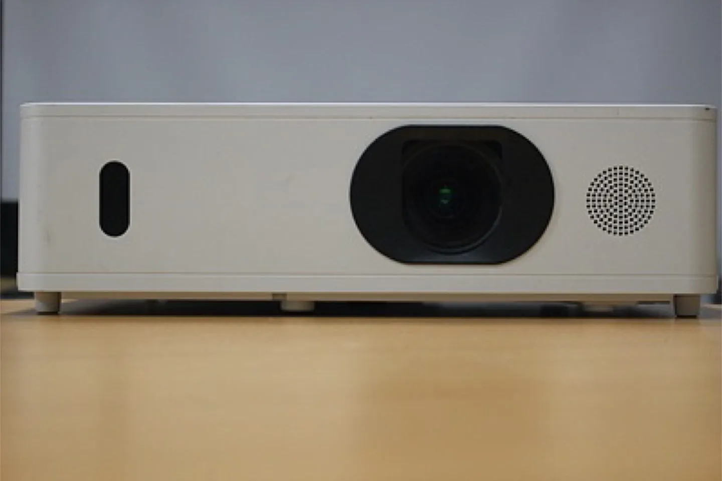 HITACHI CP-WU5500 A급 빔프로젝터