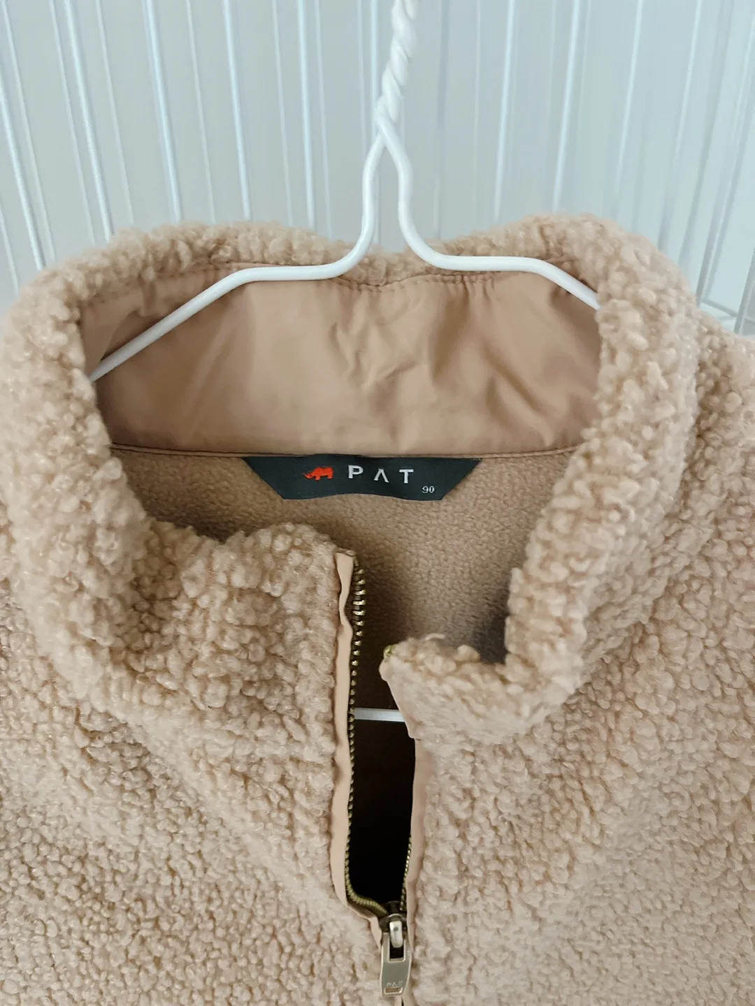 PAT 양털 조끼 새상품급