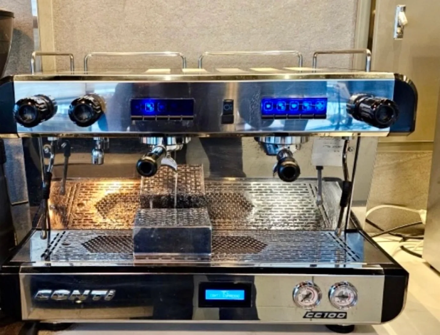 중고 커피머신 삽니다.