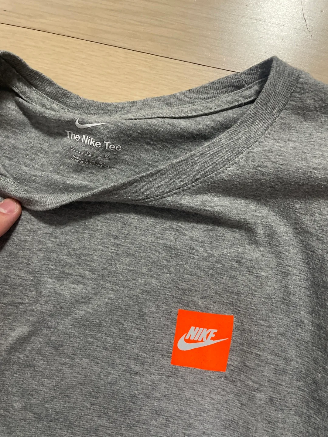 나이키 회색 티셔츠