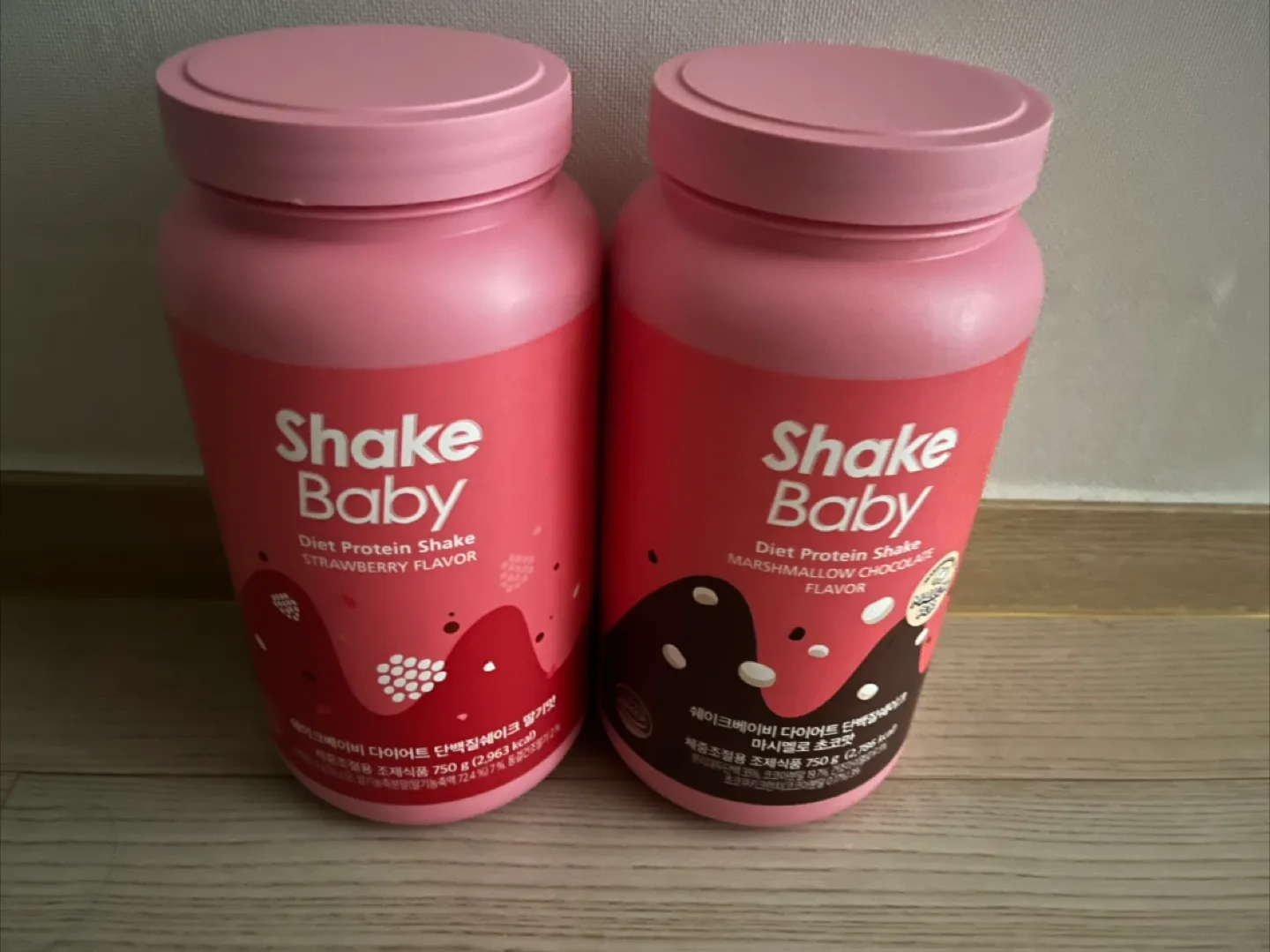 일괄 새상품 쉐이크베이비 마시멜로우초코, 딸기 단백질 쉐이크