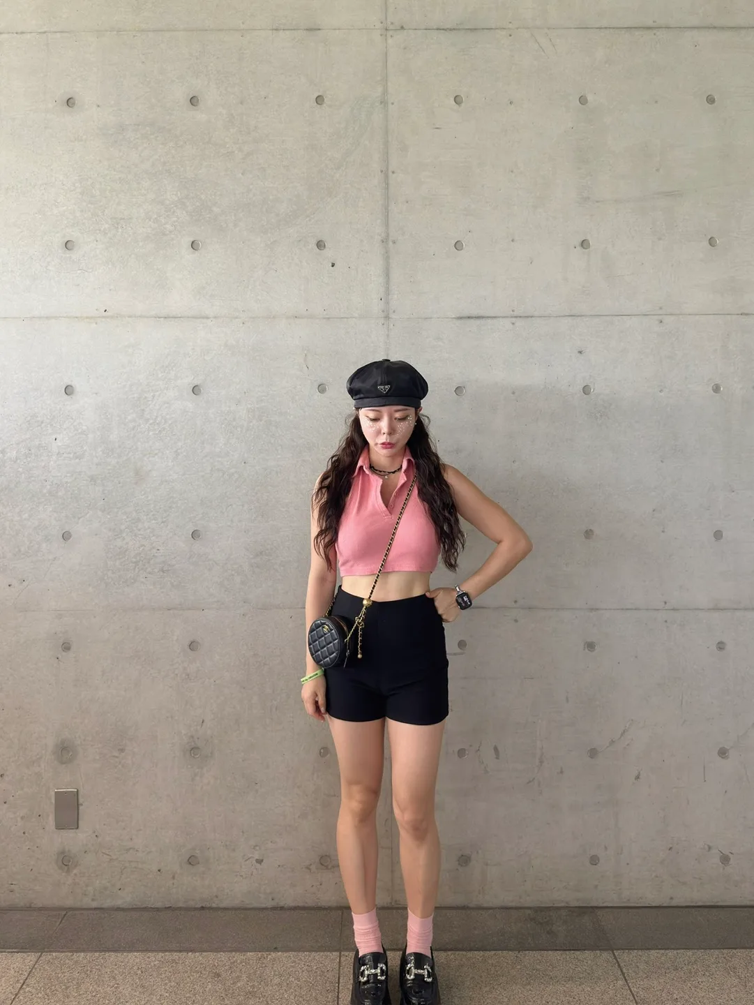 페스티벌룩 핑크 카라 크롭탑