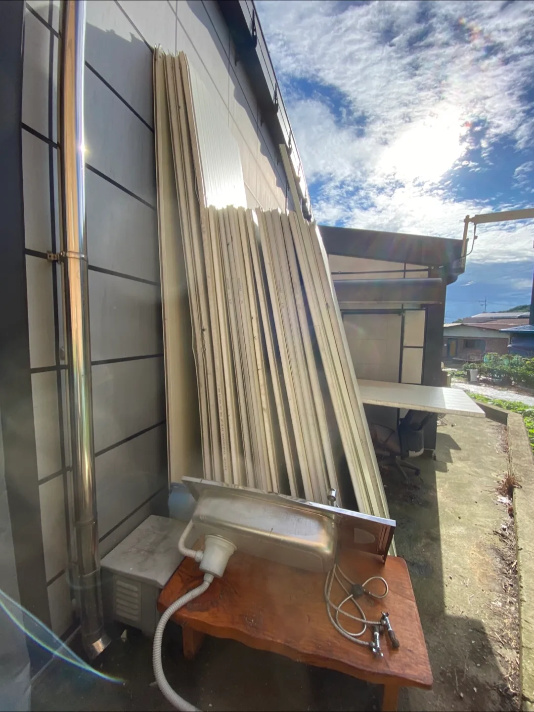 중고 샌드위치 판넬 50t 판매합니다.